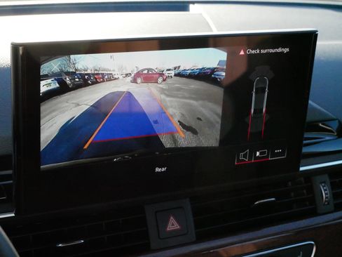 Used 2025 Audi A4 2.0T Premium image 30