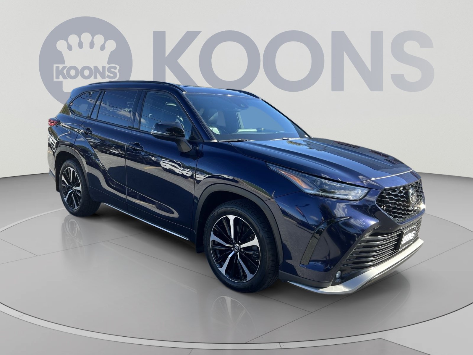 Used 2022 Toyota Highlander XSE AWD/4WD image 10