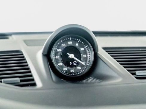 Used 2025 Porsche 911 Carrera RWD image 49