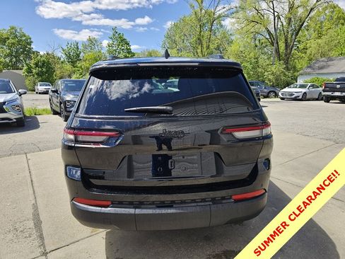 New 2025 Jeep Grand Cherokee L Altitude image 5