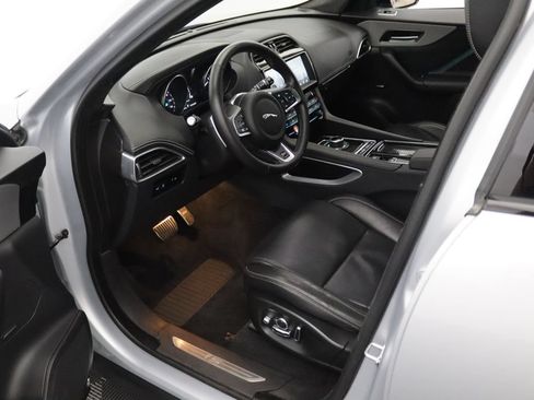 Used 2020 Jaguar F-PACE S AWD/4WD image 21