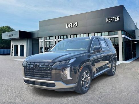 Used 2023 Hyundai Palisade SEL AWD/4WD image 4