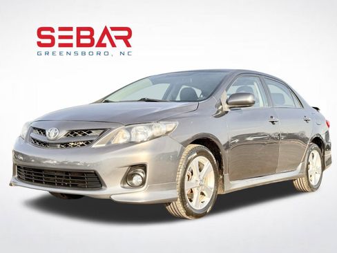 Used 2011 Toyota Corolla S FWD image 2