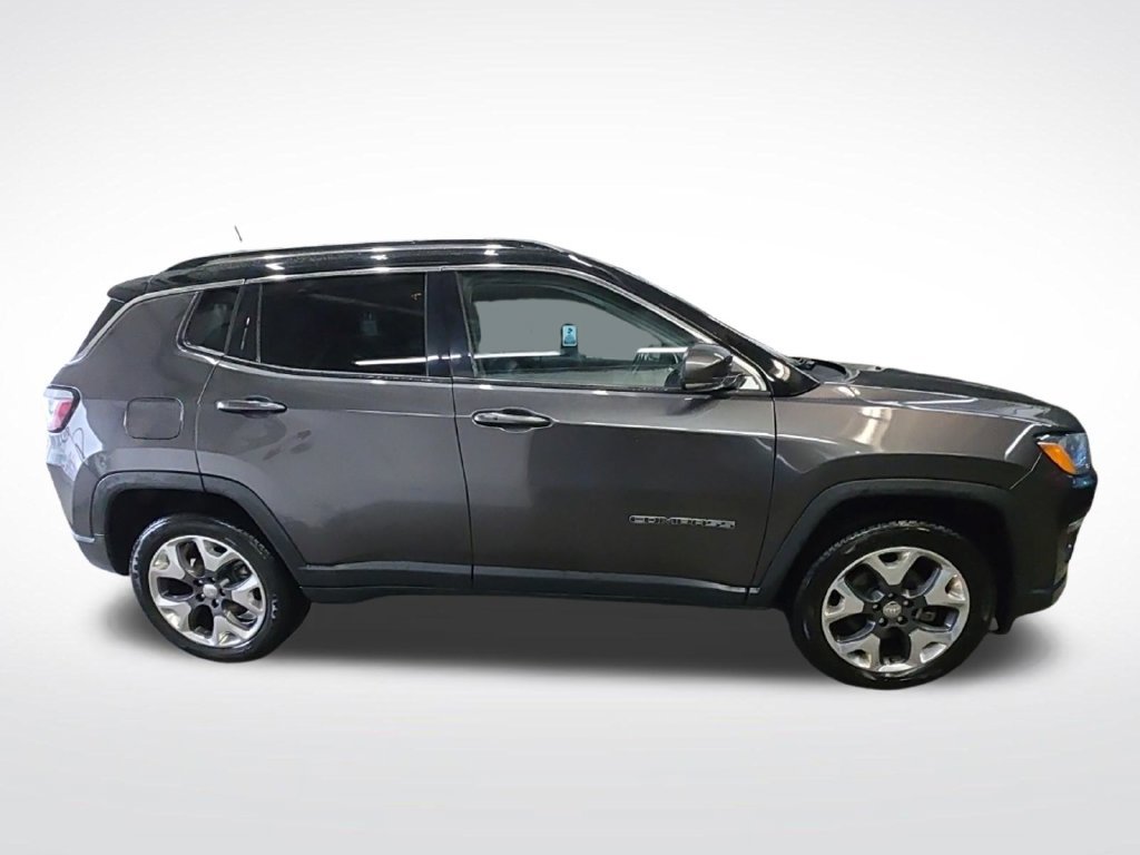 Used 2020 Jeep Compass Limited AWD/4WD image 2