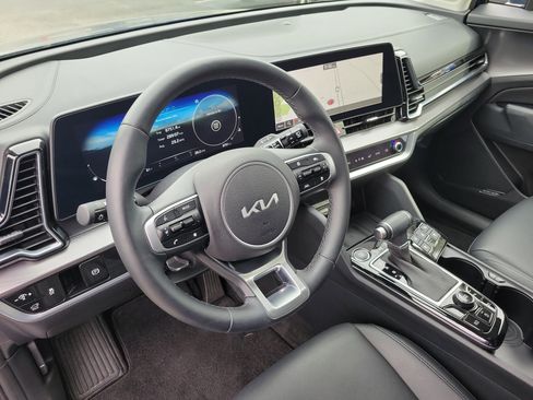 Certified 2025 Kia Sportage SX image 25