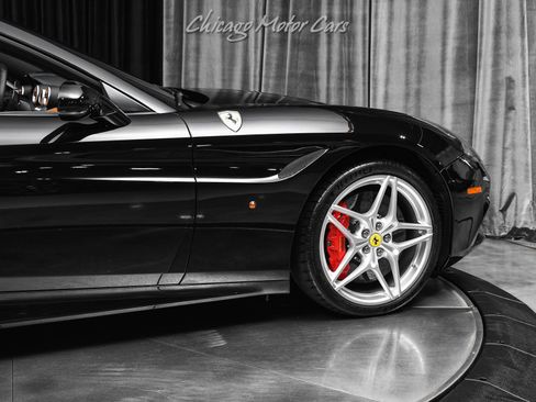 Used 2016 Ferrari California T RWD image 49