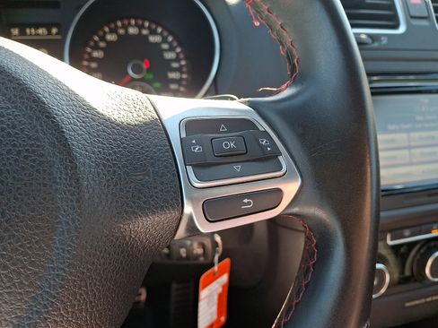 Used 2011 Volkswagen GTI 2-Door image 20