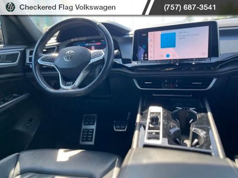 Used 2024 Volkswagen Atlas Cross Sport SEL Premium R-Line w/ Adventure Package AWD/4WD image 32