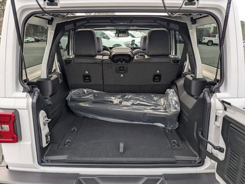 New 2026 Jeep Wrangler Sahara image 30