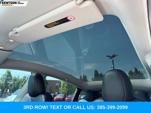 Used 2024 Tesla Model Y Long Range AWD/4WD image 22