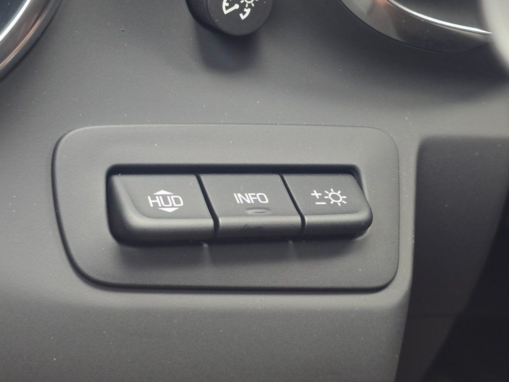 Used 2023 Chevrolet Camaro ZL1 RWD image 36