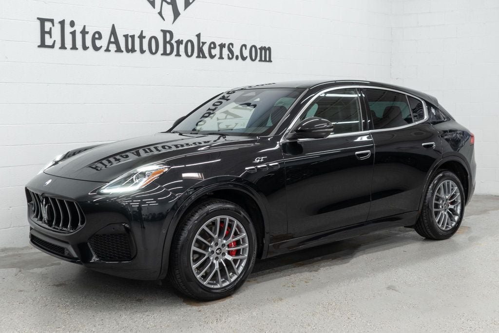 Used 2024 Maserati Grecale GT AWD/4WD image 41