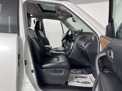 Used 2024 Nissan Armada SL w/ Captain's Chairs Package RWD image 45