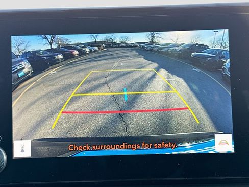 Used 2024 Toyota RAV4 XLE Premium image 17