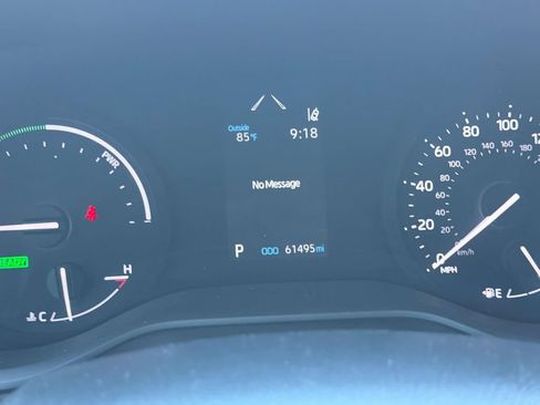 Certified 2023 Toyota Sienna LE FWD image 12