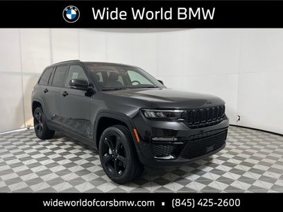 Used 2024 Jeep Grand Cherokee Limited w/ Black Appearance Package