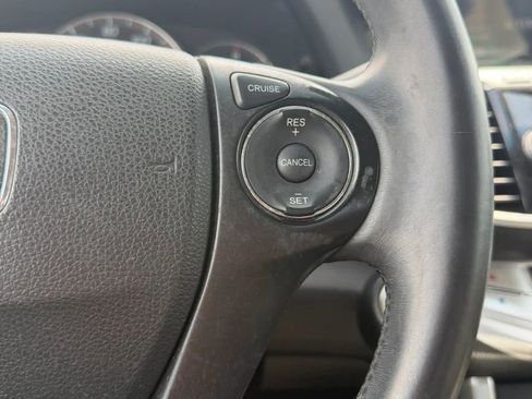 Used 2015 Honda Accord EX-L image 18