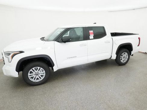 New 2026 Toyota Tundra SR5 AWD/4WD image 12