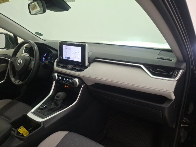 Used 2023 Toyota RAV4 XLE AWD/4WD image 43