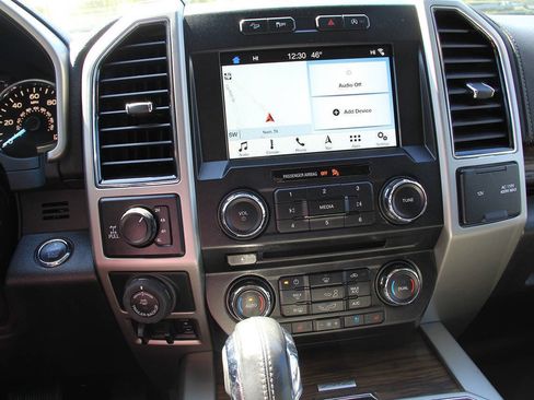 Used 2018 Ford F150 Lariat w/ Equipment Group 501A Mid image 25