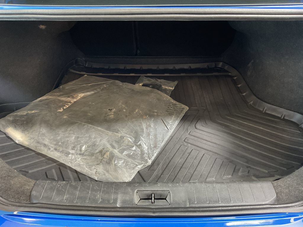 Used 2024 Nissan Sentra SR w/ SR Premium Package FWD image 21