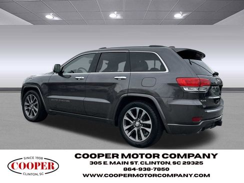 Used 2018 Jeep Grand Cherokee Overland image 5