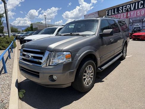 Used 2011 Ford Expedition EL XLT RWD image 3