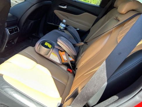 Used 2021 Hyundai Santa Fe Calligraphy image 11