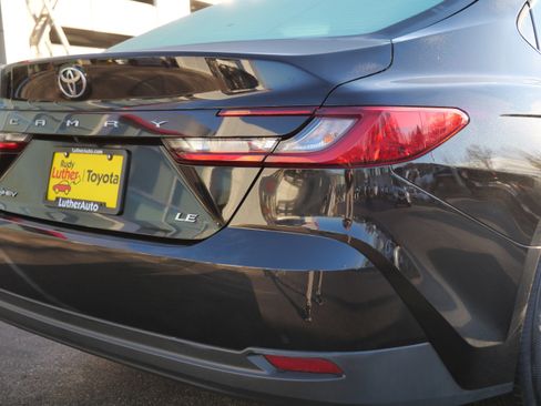 Certified 2025 Toyota Camry LE image 18