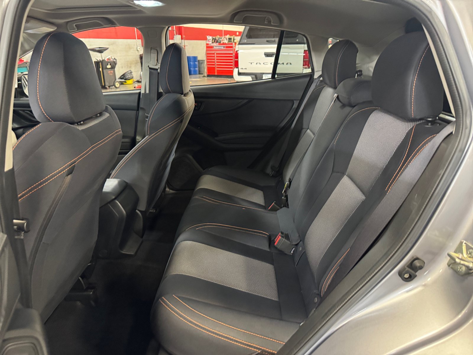 Used 2020 Subaru Crosstrek 2.0i Premium w/ Moonroof Package 2 AWD/4WD image 17