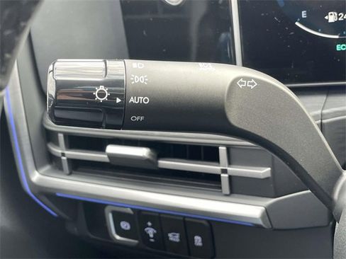 Certified 2025 Hyundai Santa Fe Limited image 18