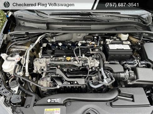 Used 2024 Toyota Corolla LE image 29