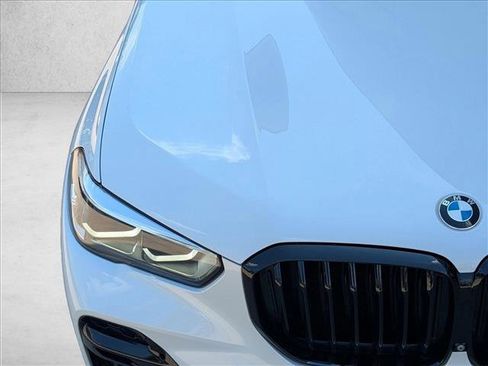 Used 2022 BMW X5 M50i w/ Parking Assistance Package image 12