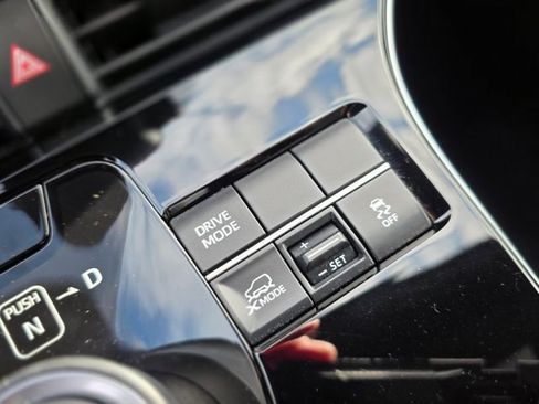 Certified 2024 Subaru Solterra Premium image 25