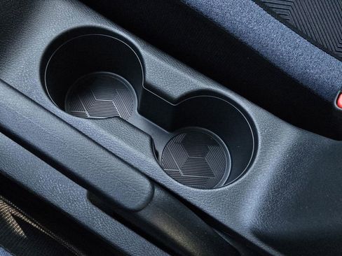 New 2025 Nissan Versa SV image 21