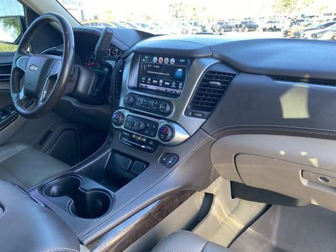 Used 2018 Chevrolet Tahoe LT w/ Luxury Package image 13