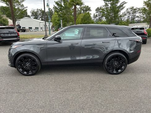 New 2026 Land Rover Range Rover Velar Dynamic SE image 2