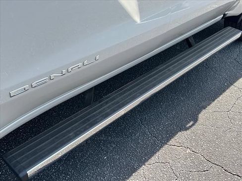New 2026 GMC Sierra 1500 Denali Ultimate AWD/4WD image 19