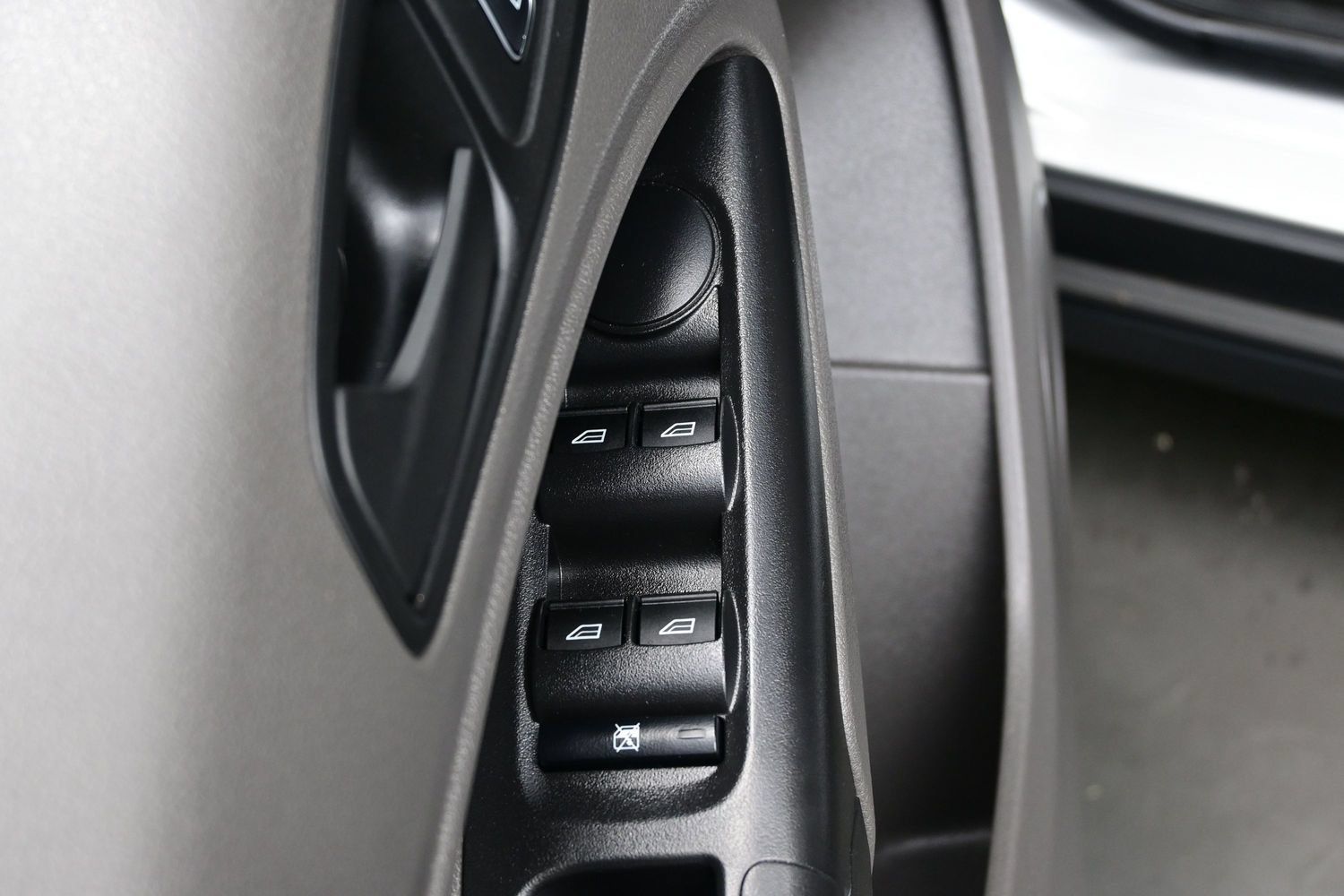 Used 2022 Ford Transit Connect XL FWD image 10