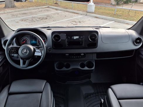 Used 2024 Mercedes-Benz Sprinter 144 Cargo image 14