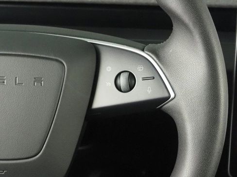 Used 2025 Tesla Model 3 RWD image 22