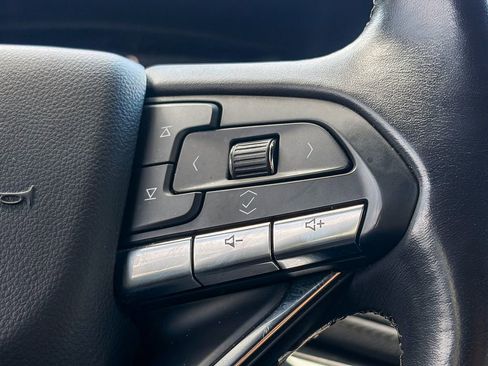 Used 2023 Cadillac XT6 Luxury FWD image 19