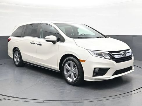 Used 2018 Honda Odyssey EX-L image 2