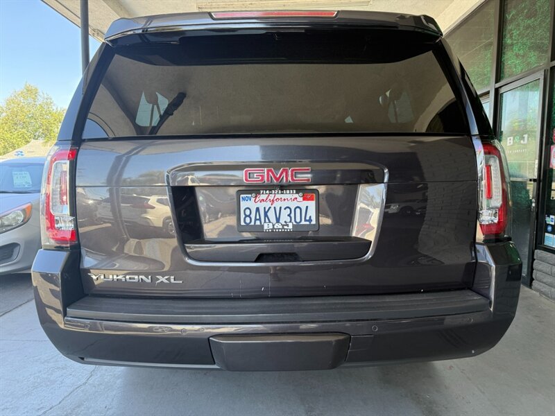 Used 2018 GMC Yukon XL SLT w/ Open Road Package RWD image 13