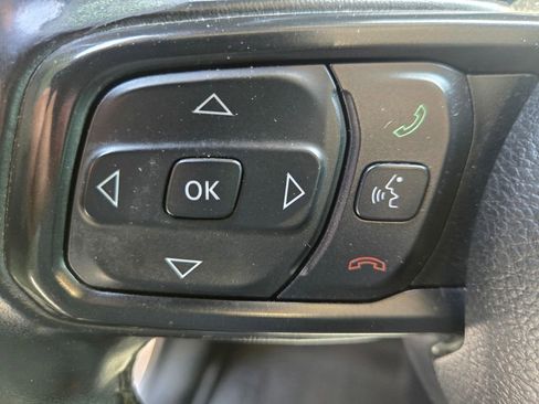 Used 2021 Jeep Wrangler Unlimited Sport AWD/4WD image 18