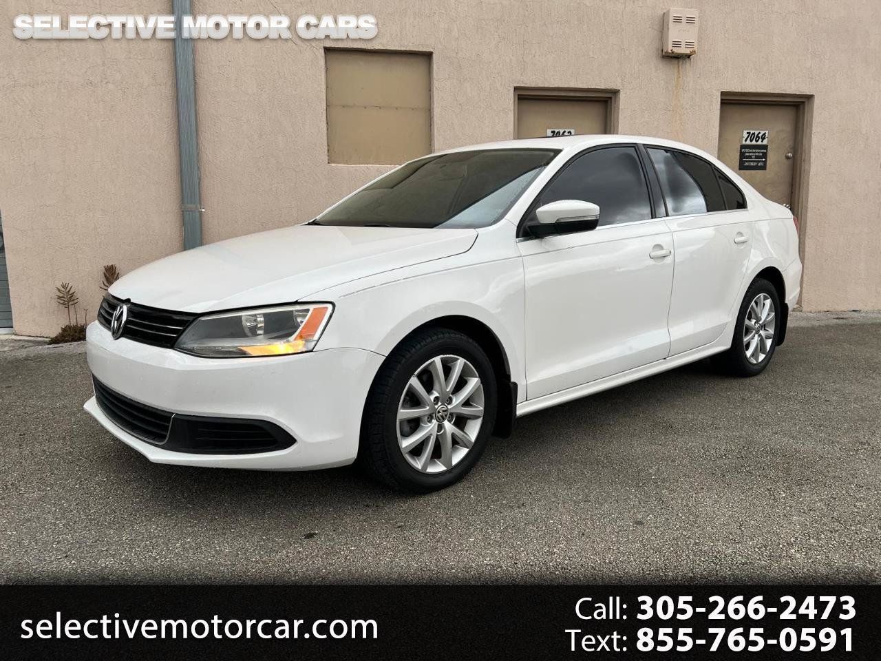 Used 2013 Volkswagen Jetta SE FWD image 1