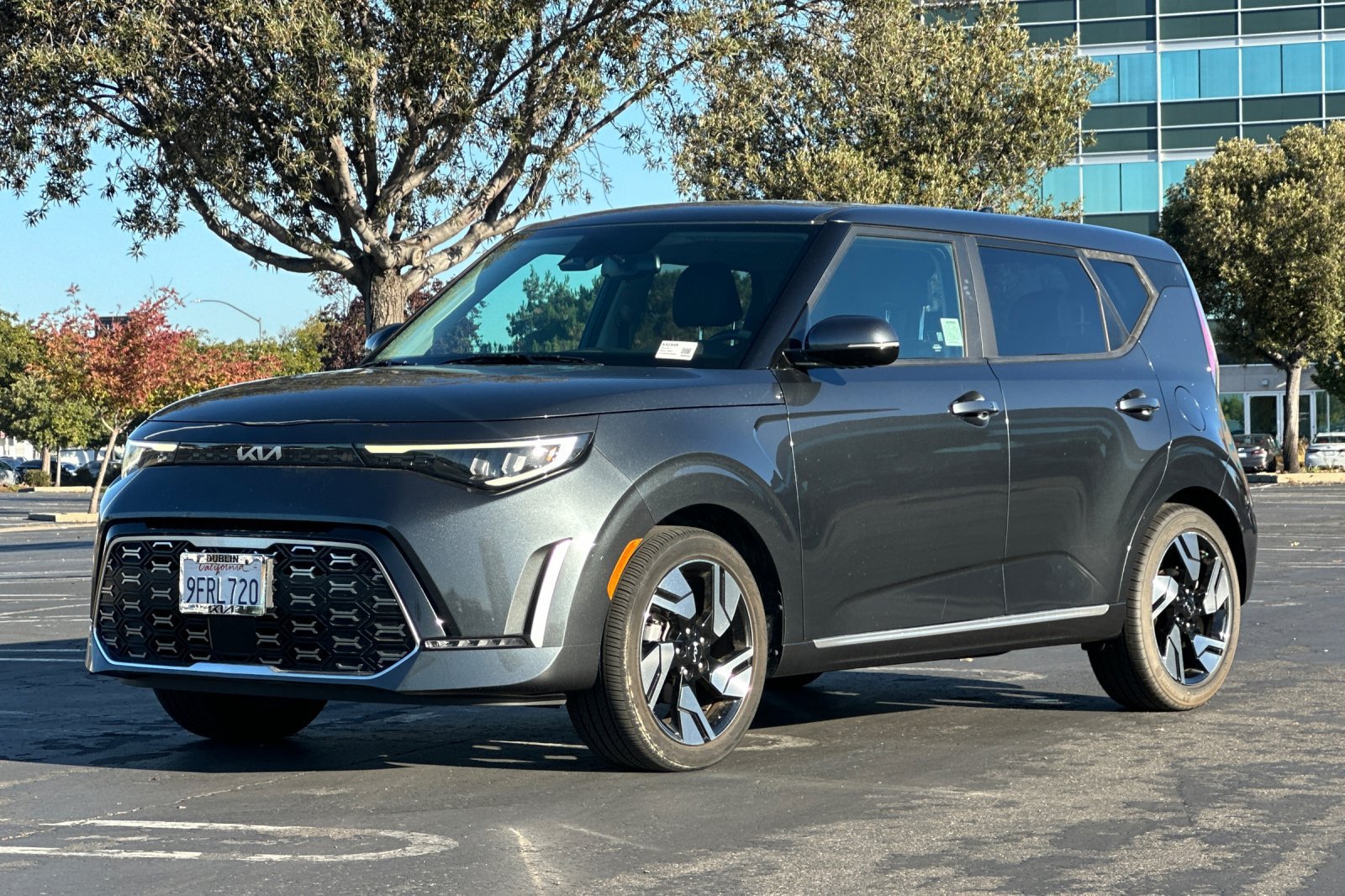Used 2023 Kia Soul GT-Line w/ GT-Line Technology Package FWD image 8