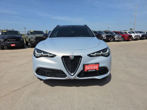 Used 2024 Alfa Romeo Stelvio Ti AWD/4WD image 14
