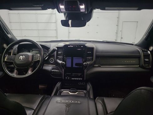 Used 2019 RAM 3500 Limited image 11