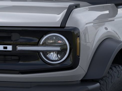 New 2026 Ford Bronco Outer Banks AWD/4WD image 23